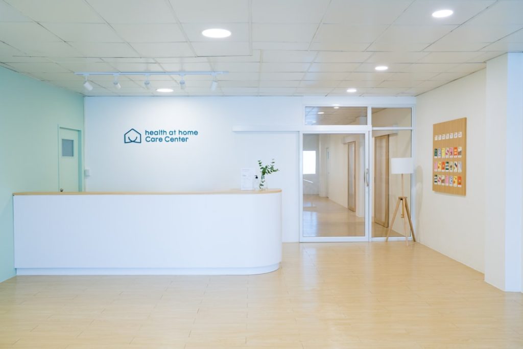 Health at home Care Center 
https://www.carecenter.healthathome.in.th/